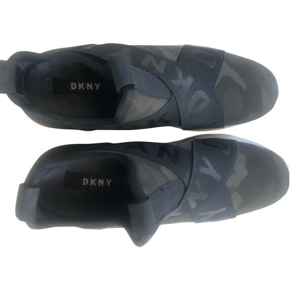 DKNY Women’s Camo Slip-On Sneakers Size 6M Black Gray Logo Elastic Platform Shoe - Picture 7 of 15